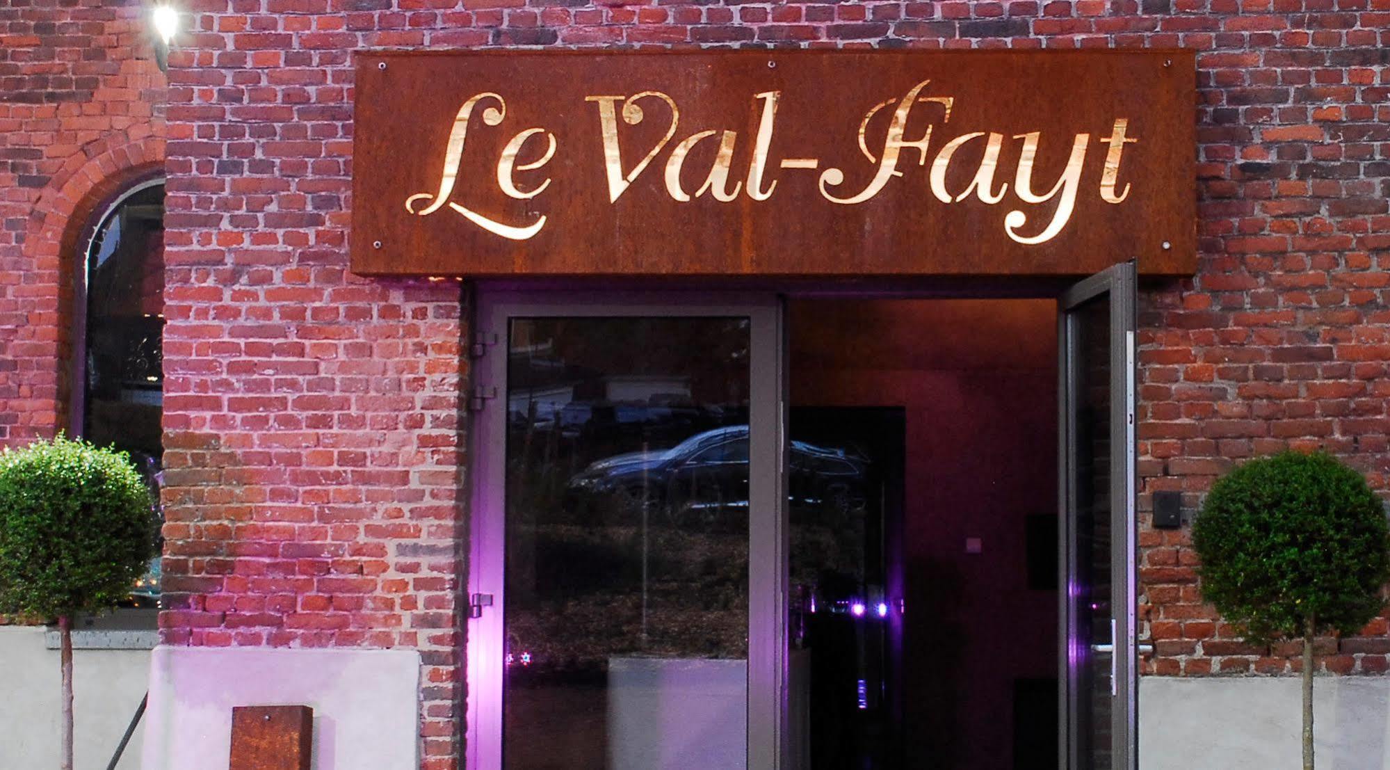 Hotel Le Val-Fayt Bagian luar foto